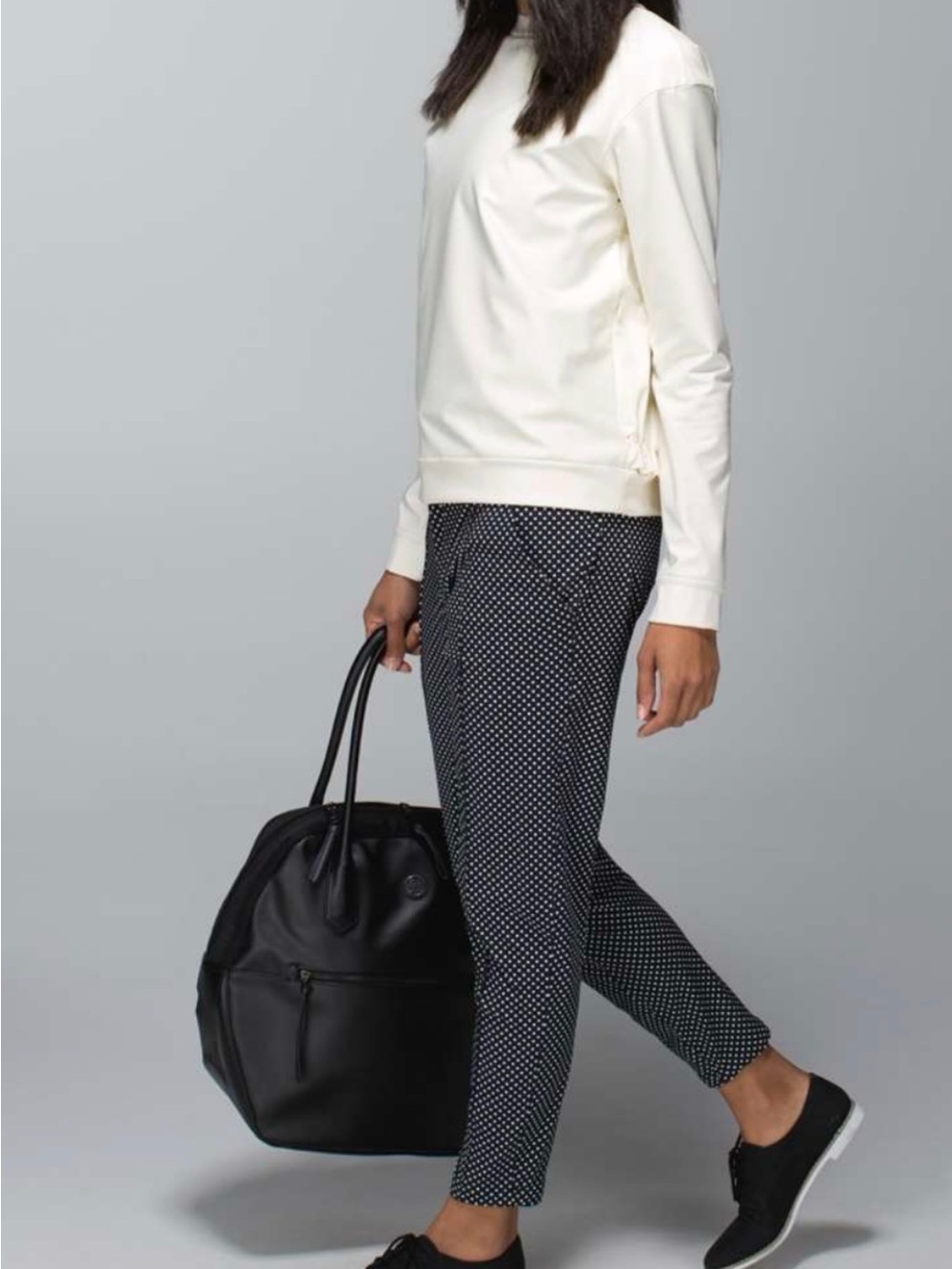 lululemon athletica Departure Pants in Biggie Dot Printed Black Ghost , Size 4